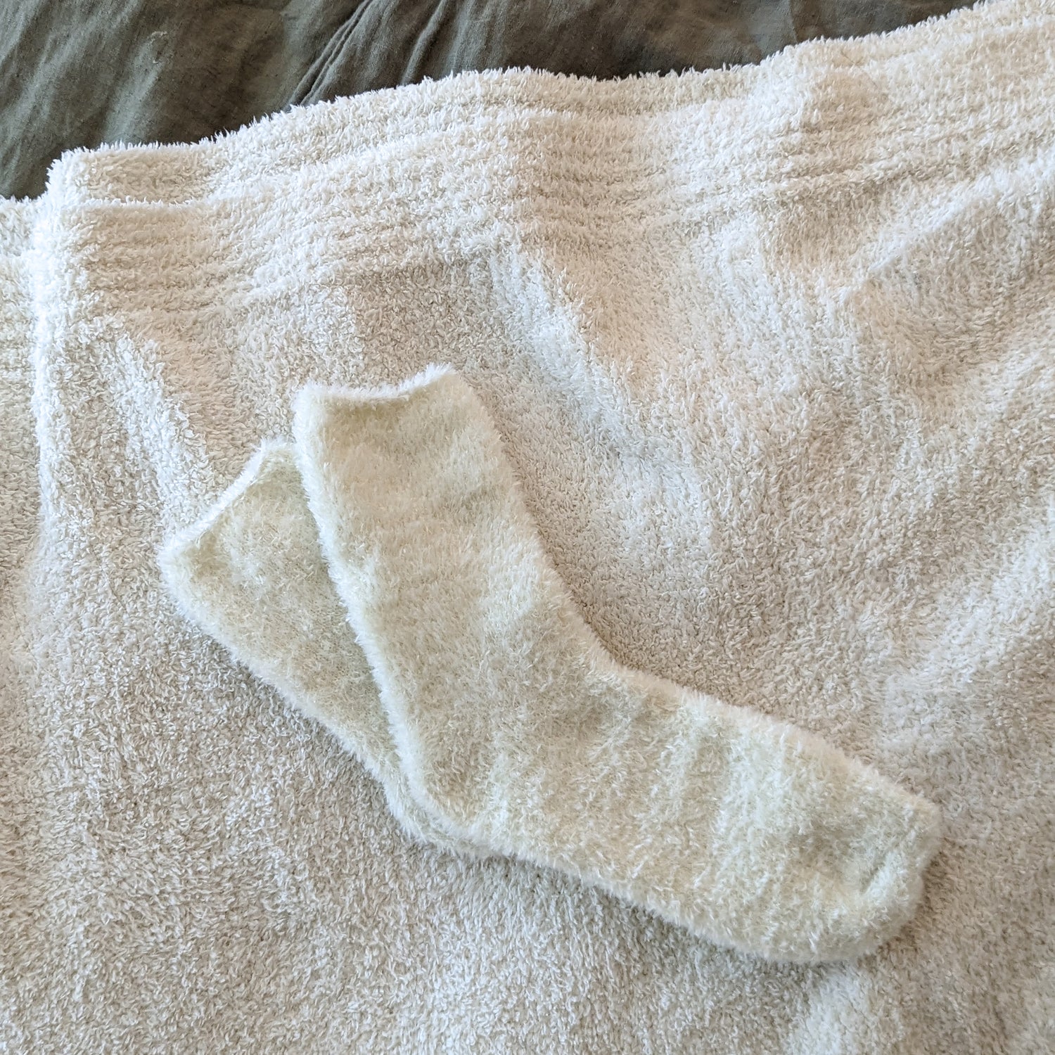 Fuzzy Cloud Socks